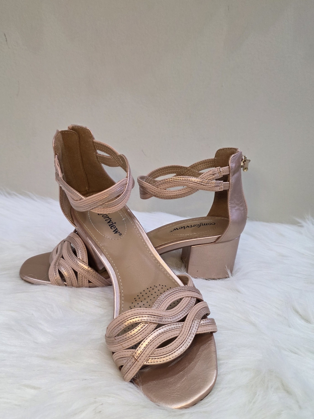 Comfortview Women's Rose Gold Strappy Block Heel Sandal